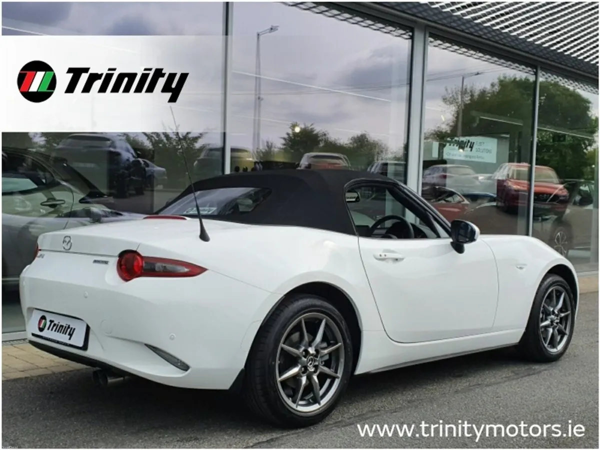 Mazda MX-5 **STUNNING CAR  ** ROADSTER ** SOFT TOP - Image 3