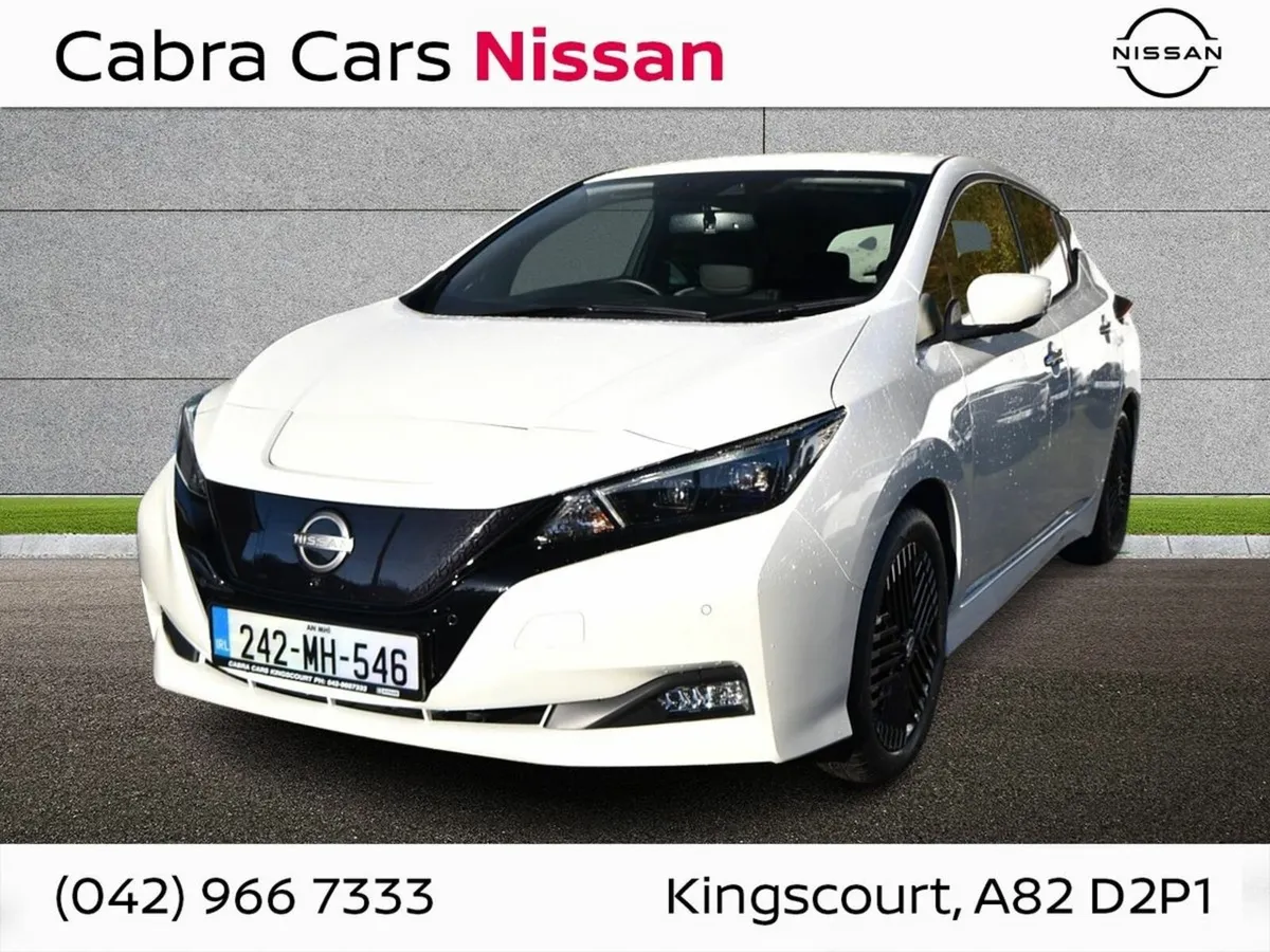 Nissan Leaf Tekna. Only 6,000kms. 242 reg. 40kw - Image 3