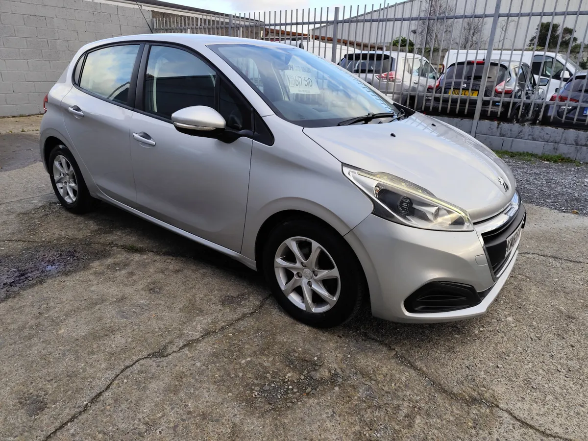 2016 Peugeot 208  1.6 hdi active - Image 3