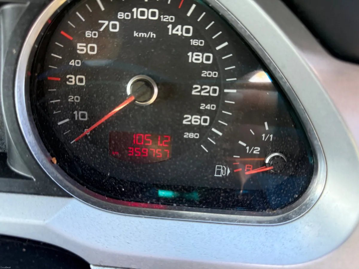 🚨TRADE SALE🚨2009 AUDI A6 2.0 TDI MANUAL - Image 4