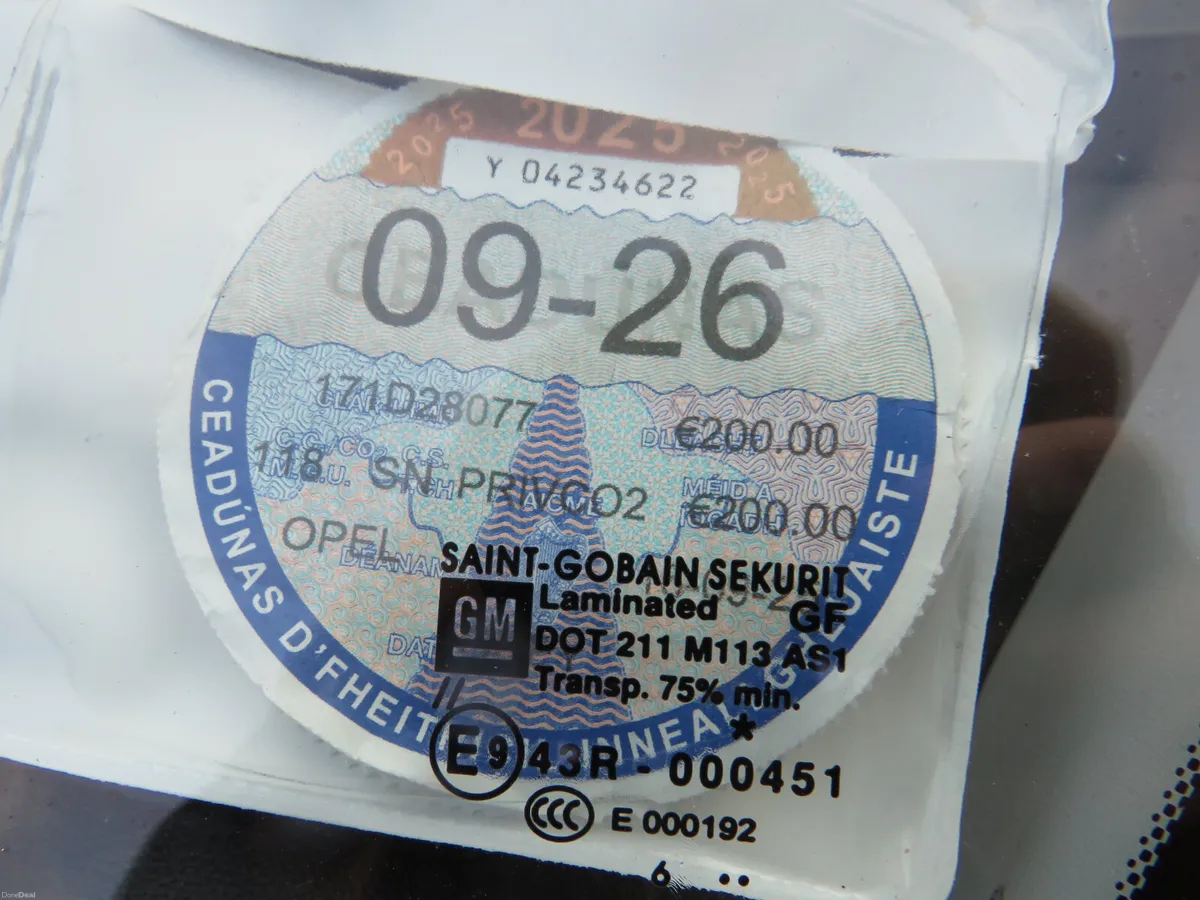 Opel Corsa 2017 5DR LOW MILEAGE PETROL CAR - Image 3