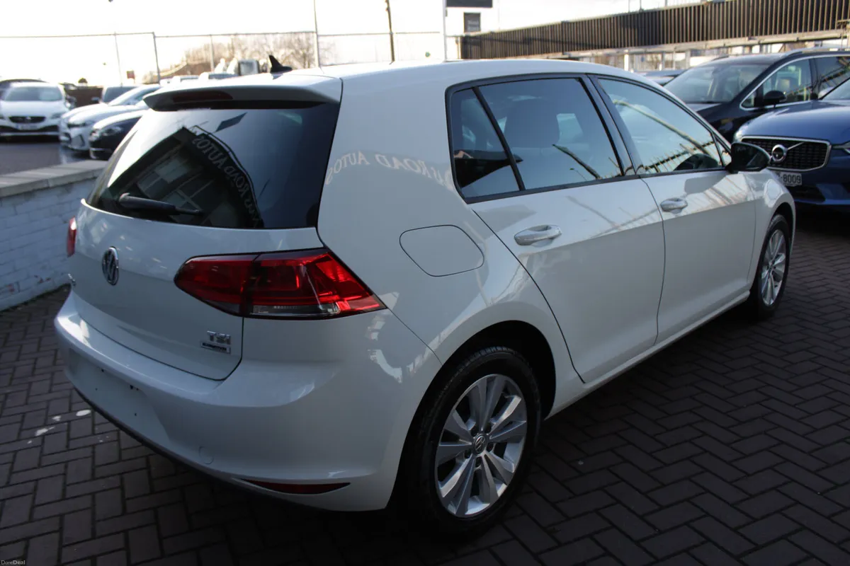 1.2 TSI COMFORTLINE PLUS 5DR HATCHBACK AUTO WITH O - Image 4