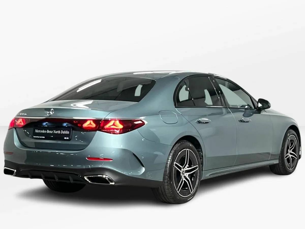 Mercedes-Benz E-Class 300de AMG - 19 Inch Alloys - - Image 3