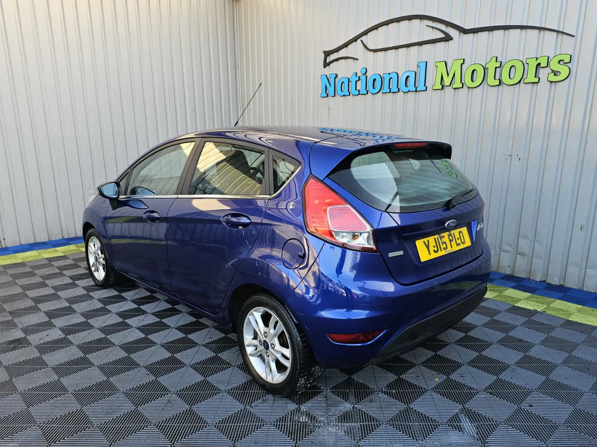 2015 Ford Fiesta Zetec 1.0 Petrol - Image 5