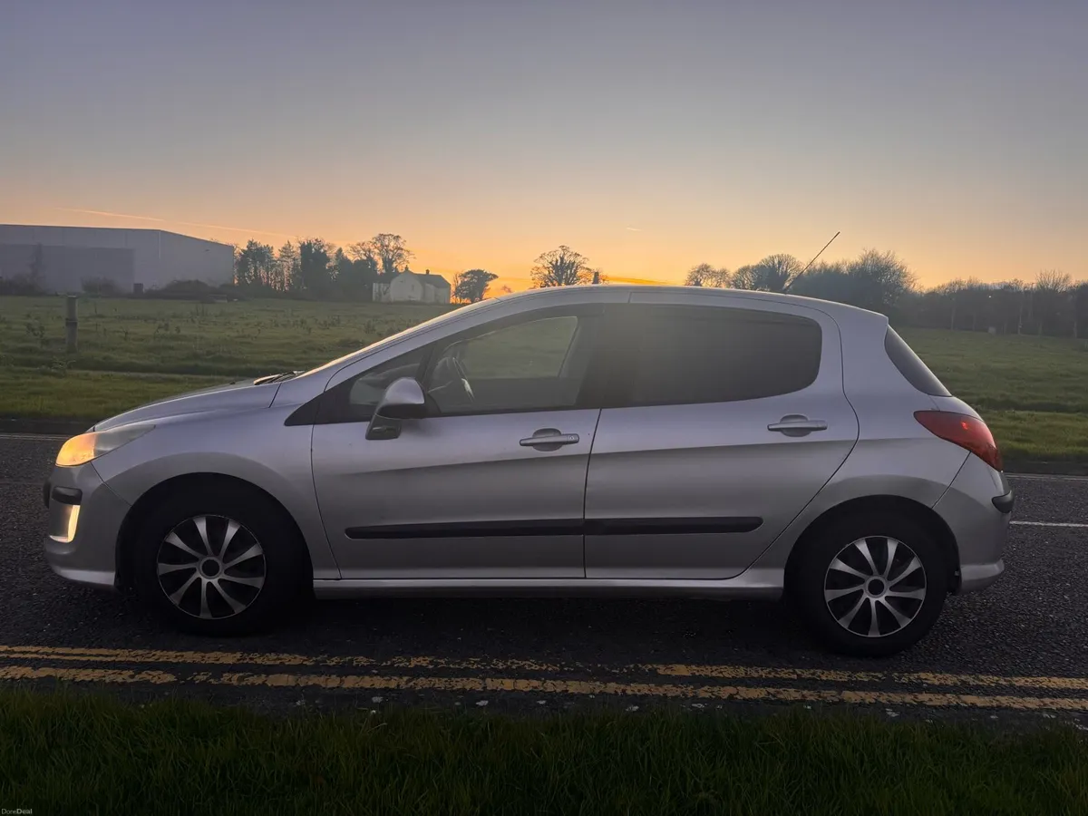 Peugeot 308 Diesel - Image 4