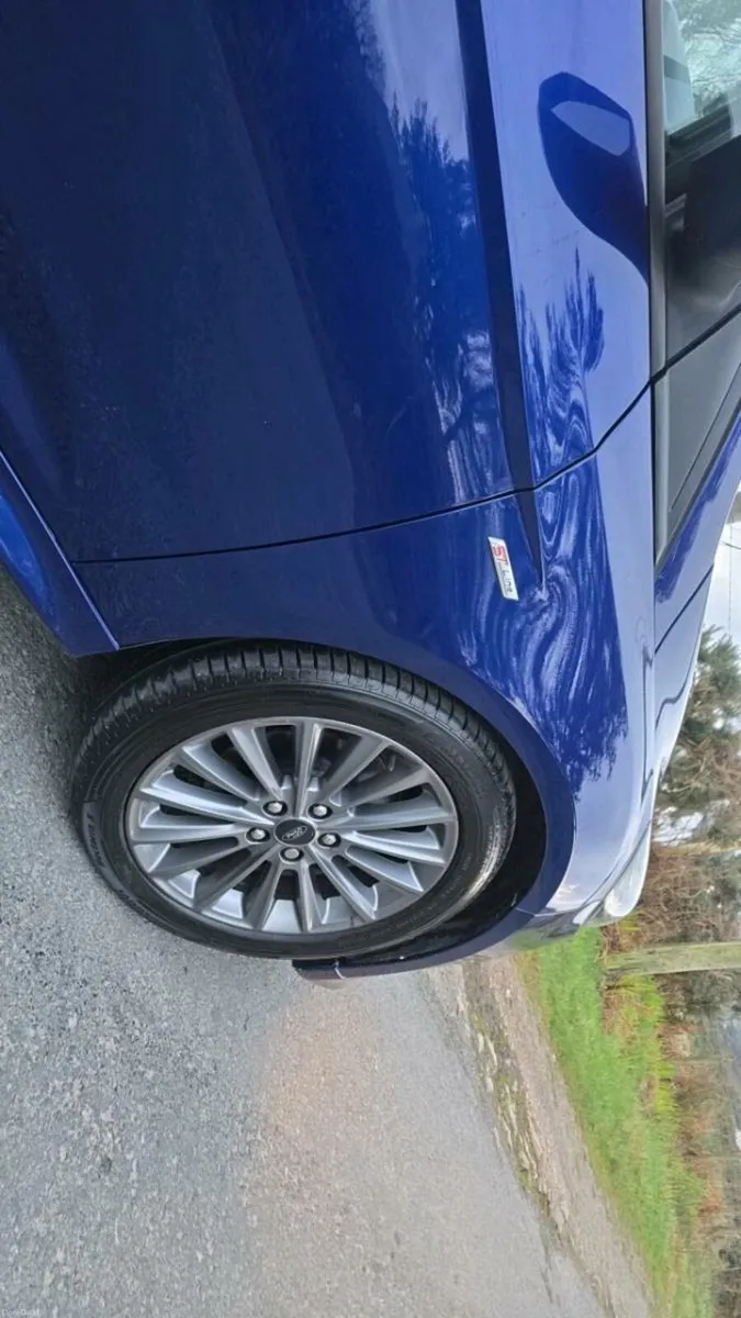 2018 st line ford focus - Image 2