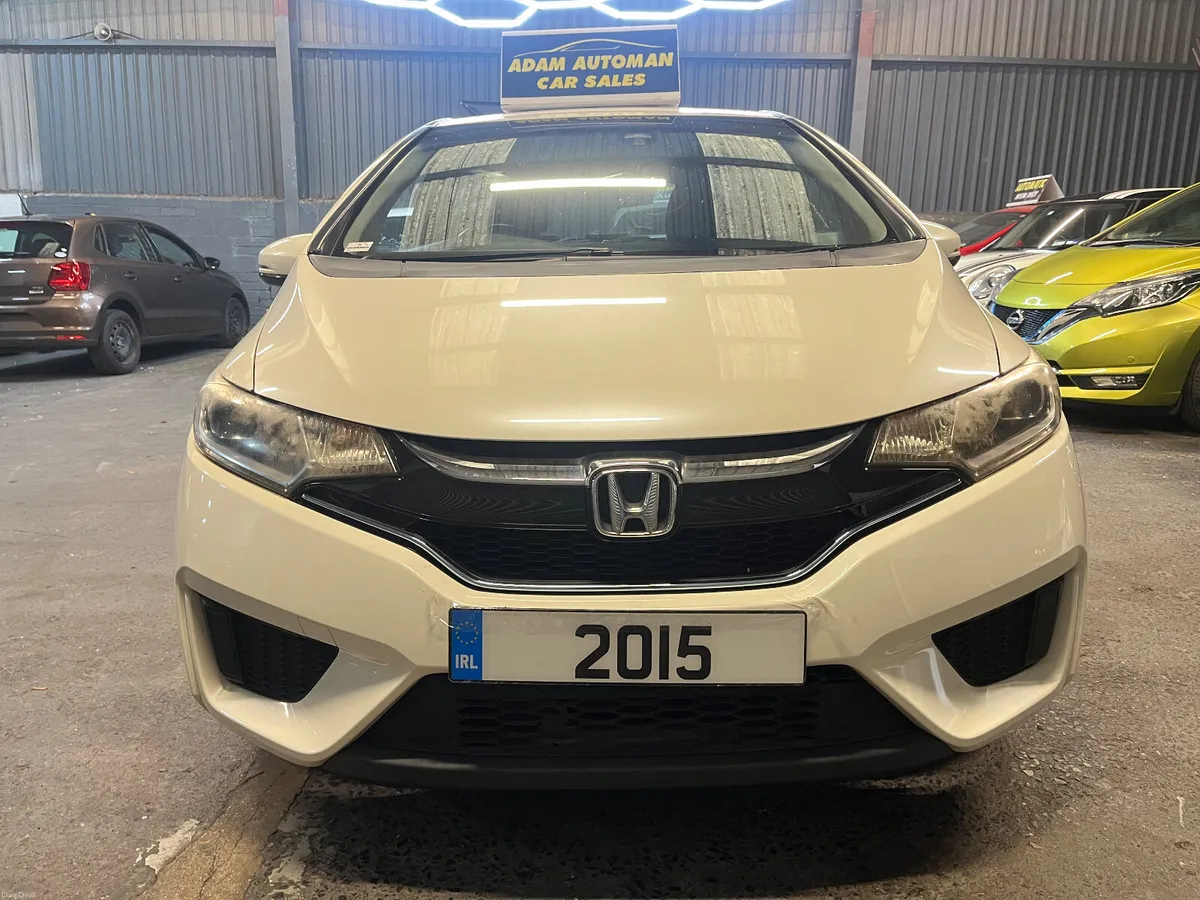 Honda fit 2015 auto - Image 4