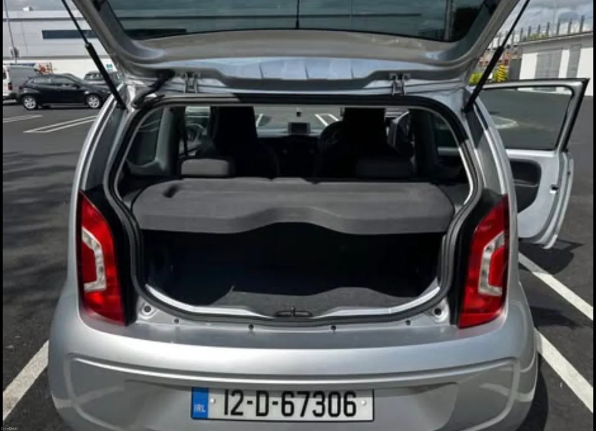 Volkswagen Up 2012 Automatic - Image 4