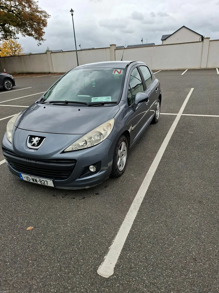 Peugeot 207 2010 - Image 1