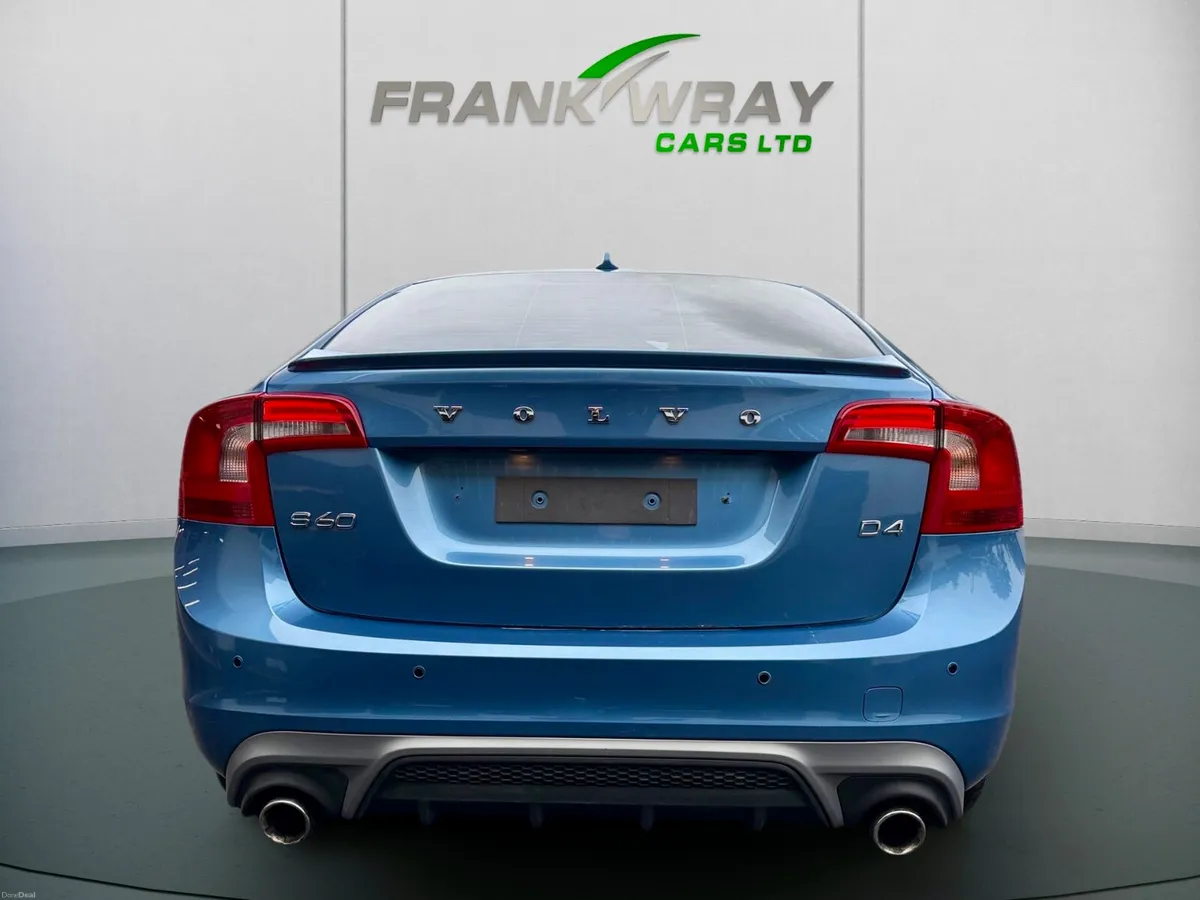 2015 VOLVO S60 R-DESIGN D4 *HALF LEATHER*SAT NAV* - Image 6