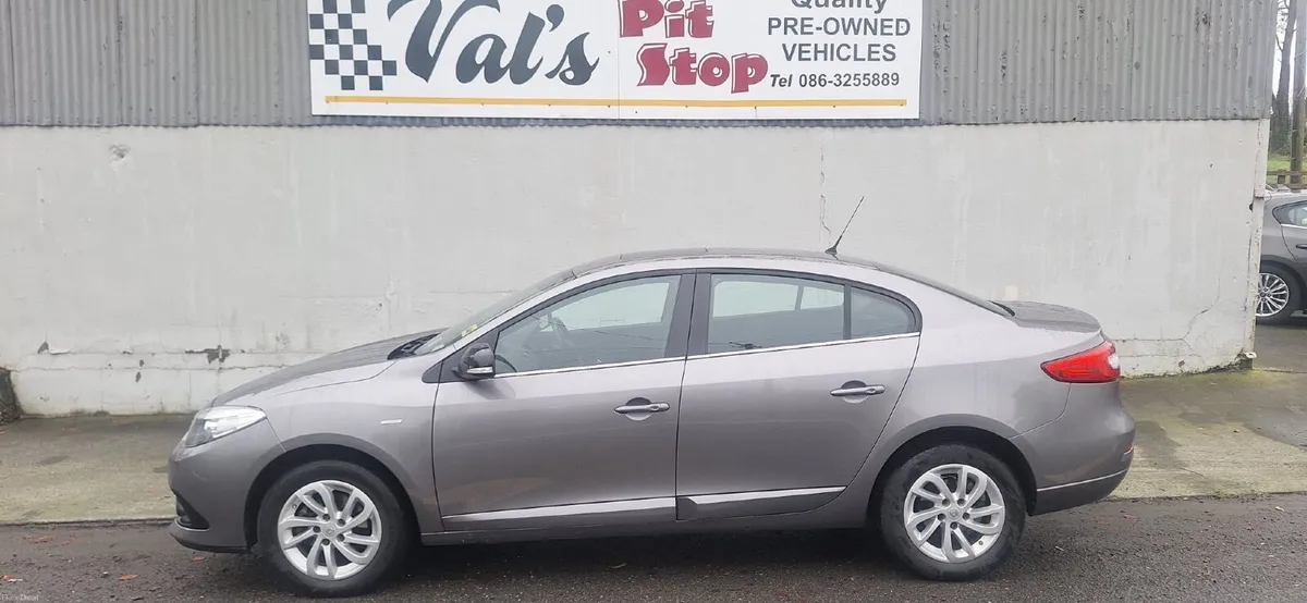 Renault Fluence 2017 - Image 2