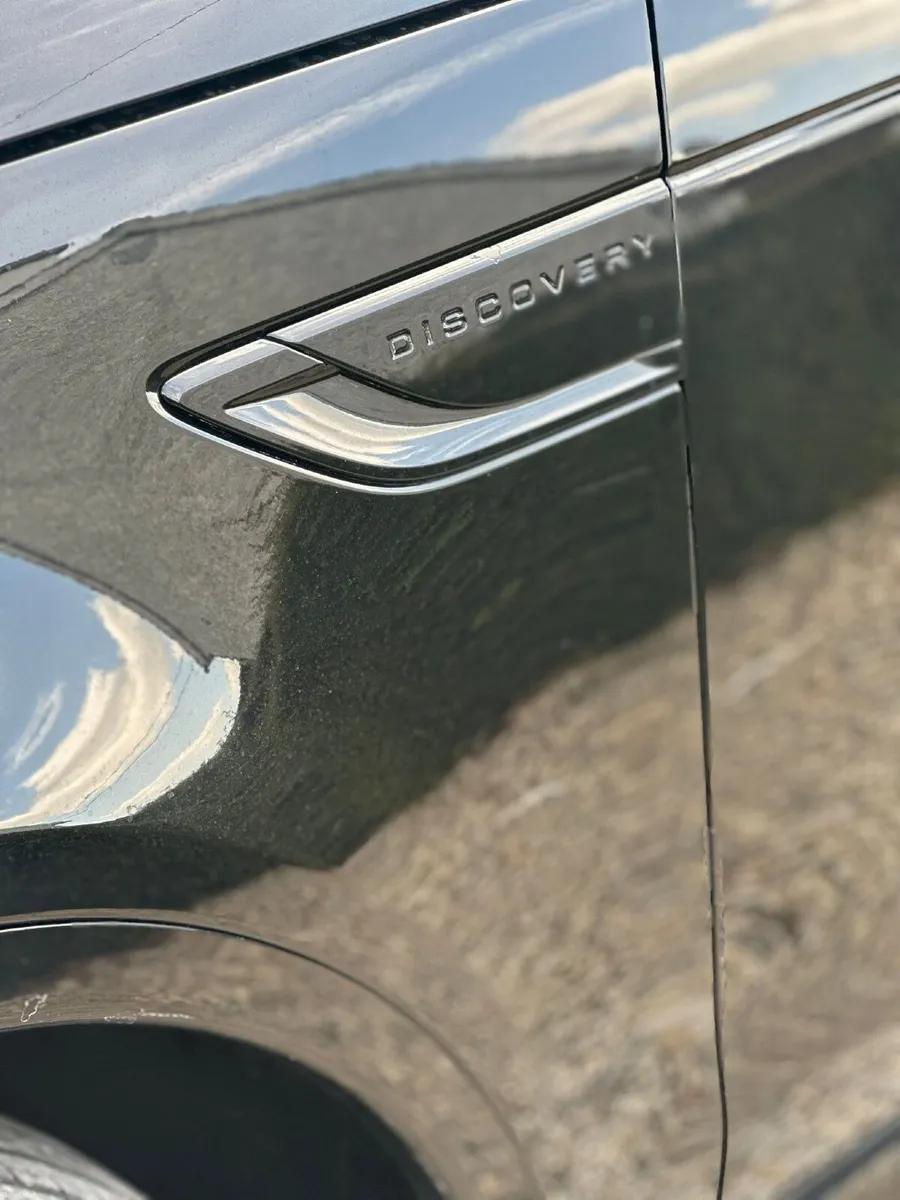 Land Rover Discovery 2020 - Image 2