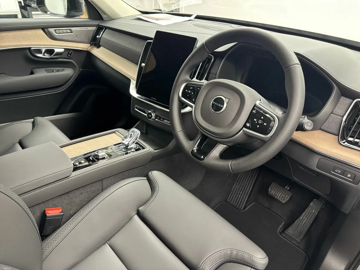 Volvo XC90 T8 PLUS DARK *IN STOCK* €210 P/W ON PCP - Image 6