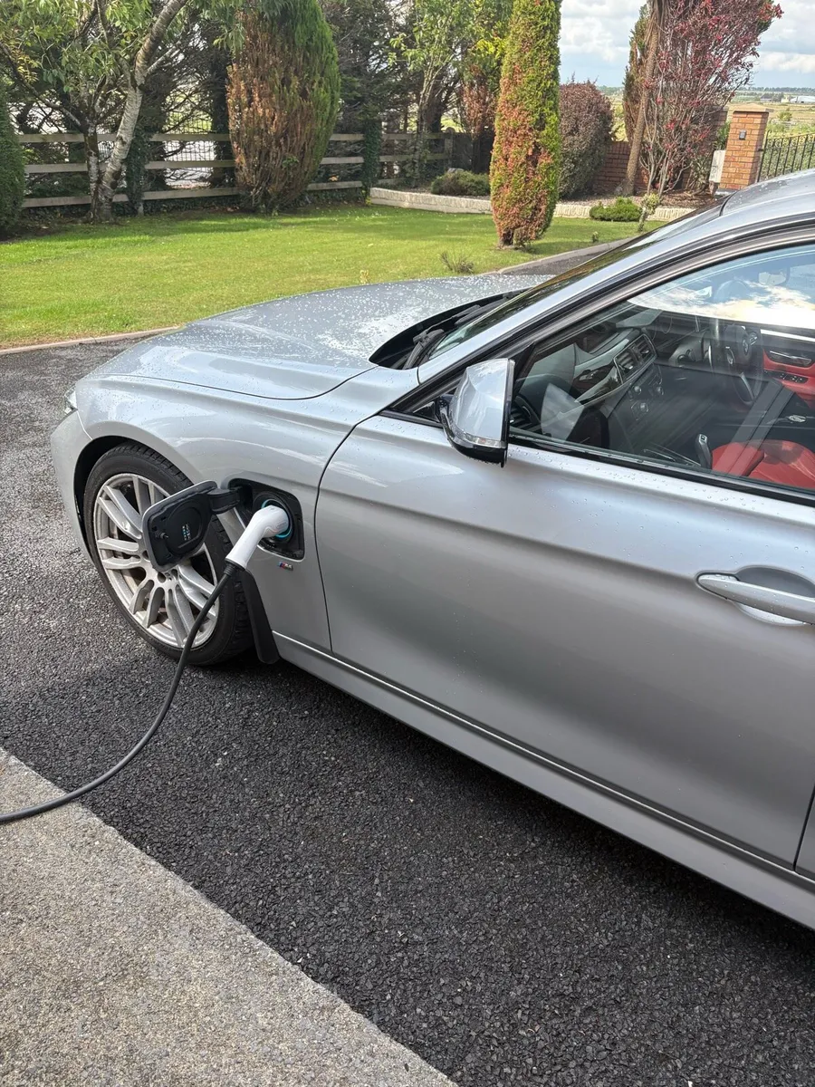 BMW 330e Plug In hybrid - Image 2