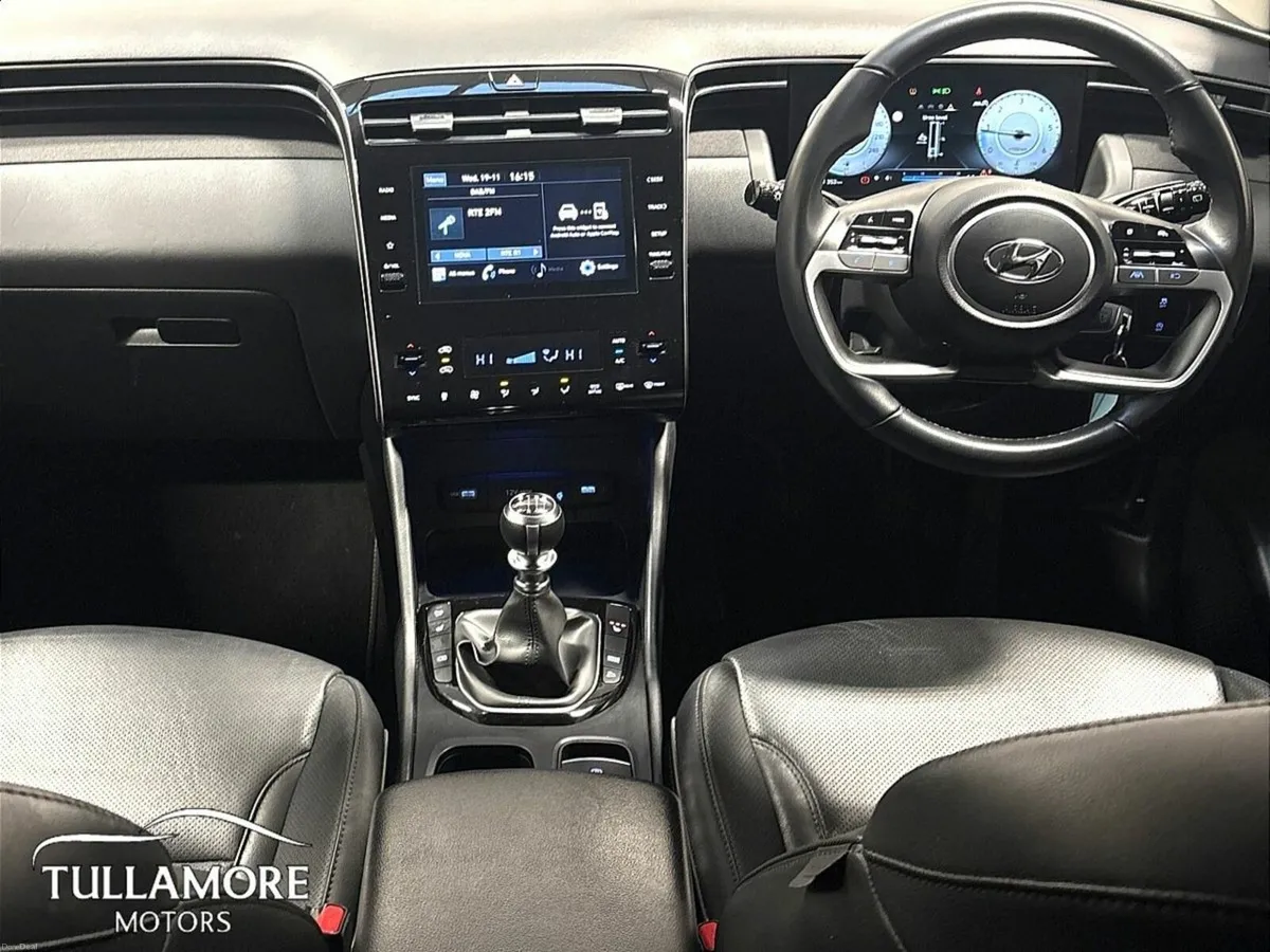 Hyundai Tucson 2WD Executive - Image 2