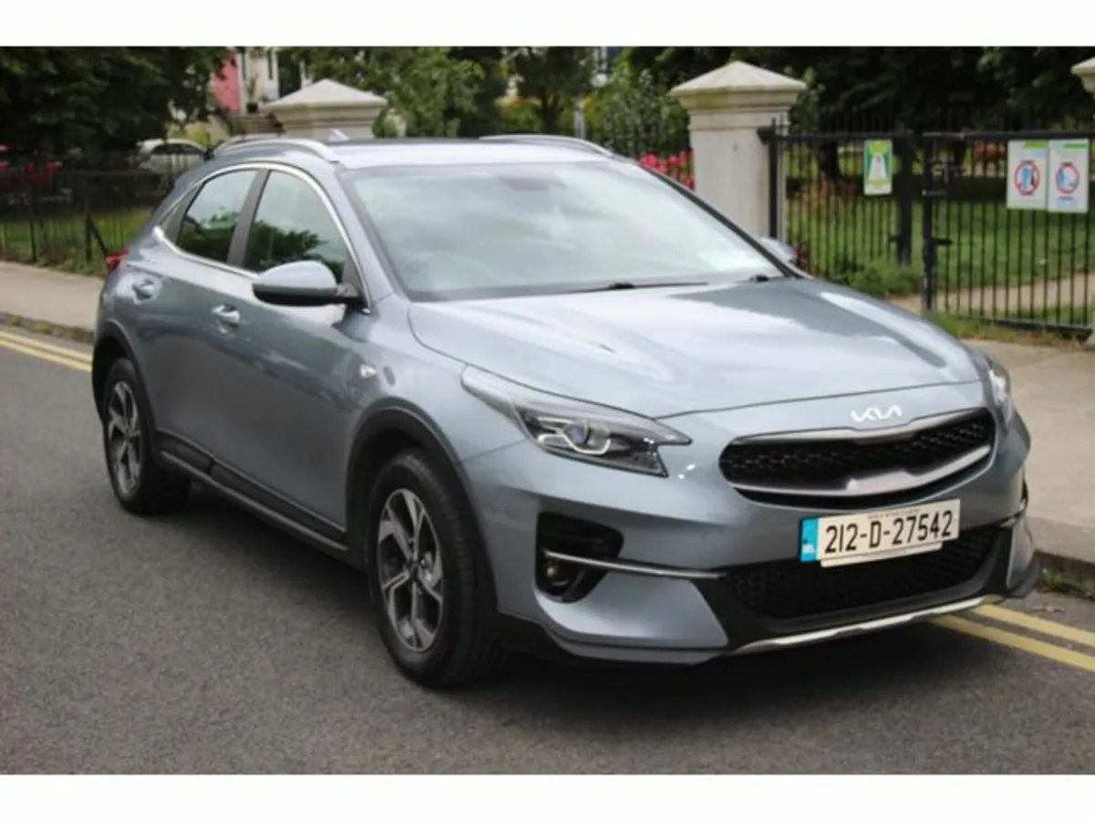 Kia XCeed 1.0 2 Comfort Petrol Rear Camera New NCT - Image 1