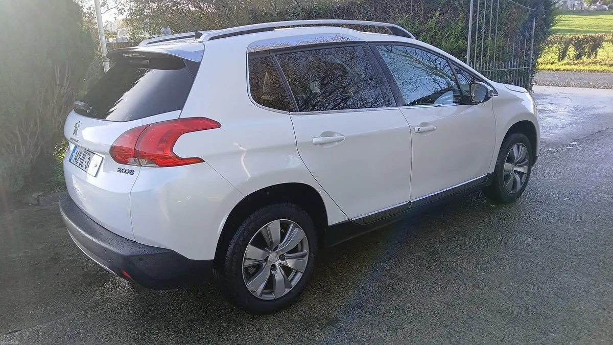 2014 peugeot 2008 1.2 - Image 3