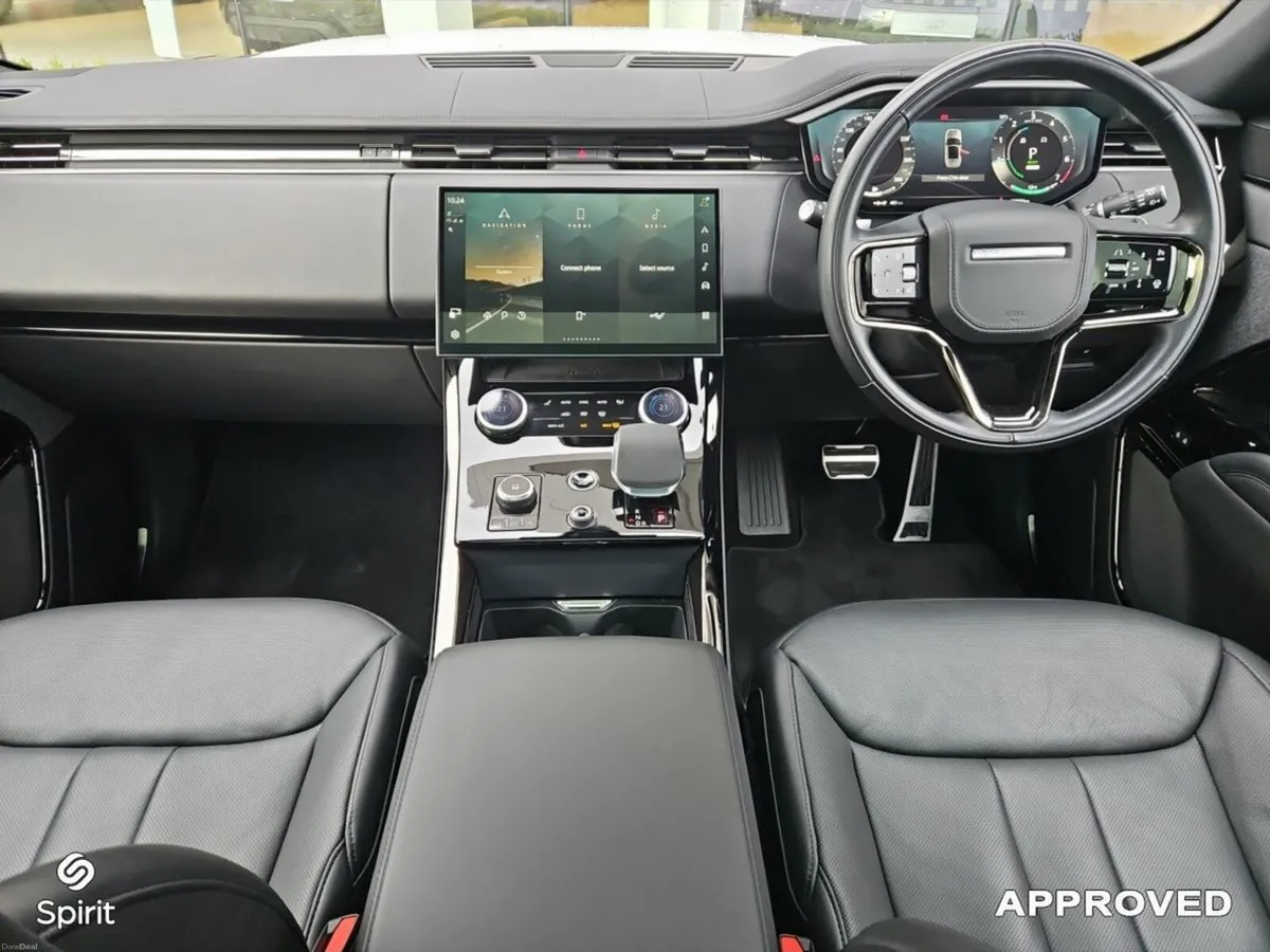 Land Rover Range Rover Sport 3.0 PHEV SE Dynamic - Image 4