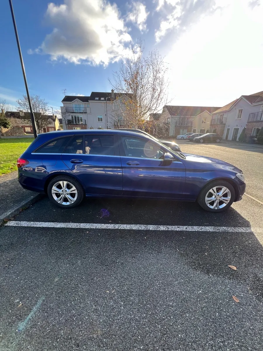 Mercedes C200 2015 1.6 diesel - Image 2