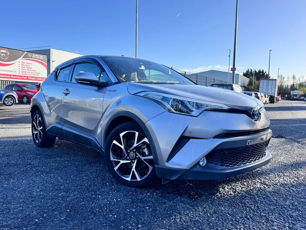 TOYOTA C-HR 2017 Hybrid - Image 3