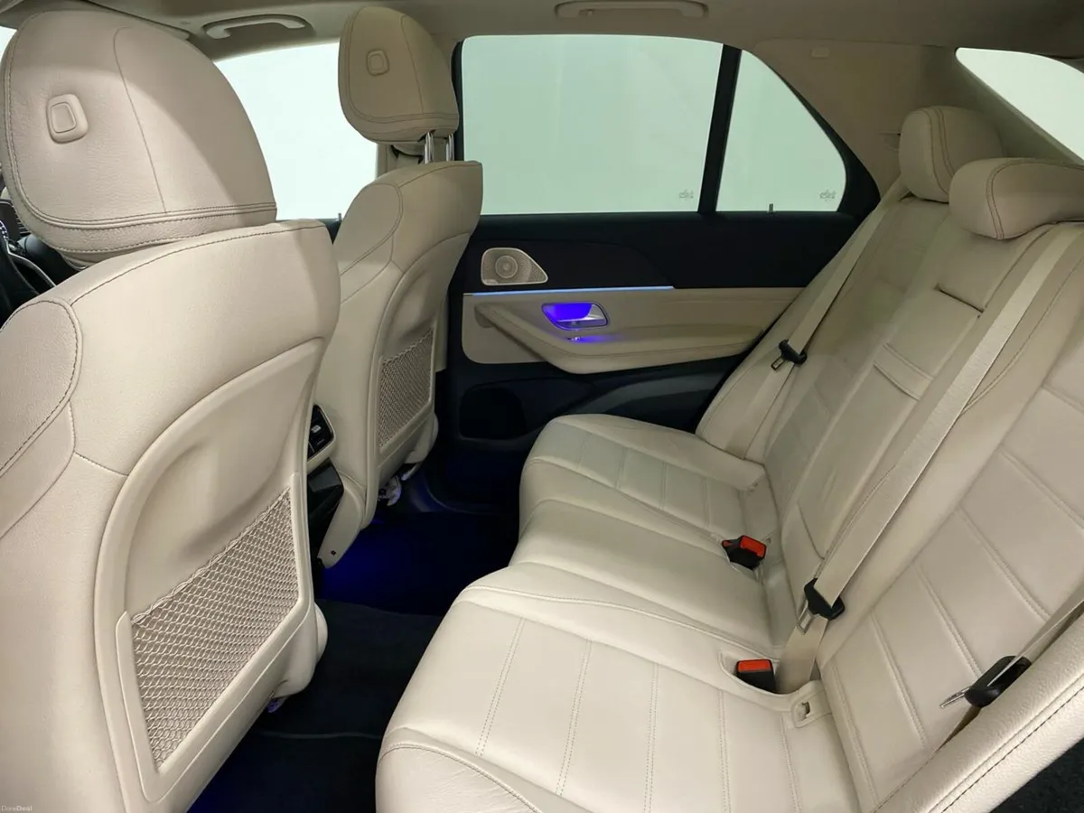 Mercedes-Benz GLE GLE 400 e 4Matic SUV AMG Line | - Image 4