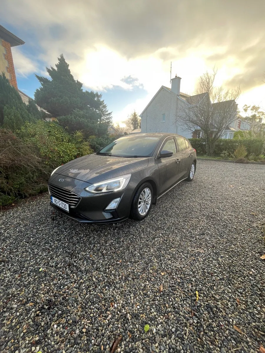 Ford Focus 2018 135,700km 1.5di tdci 125hp - Image 4