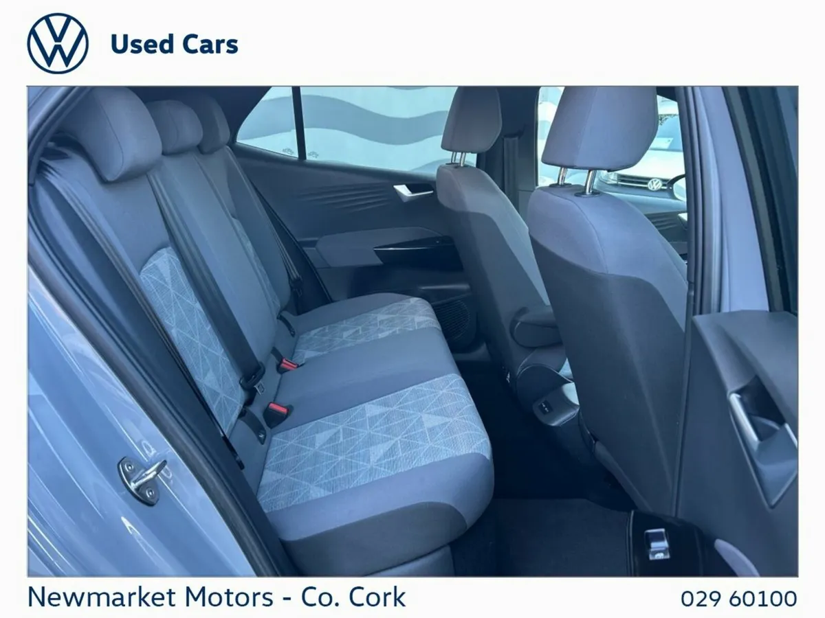 Volkswagen ID.3 58 KWH MOONSTONE GREY WITH BLACK R - Image 3
