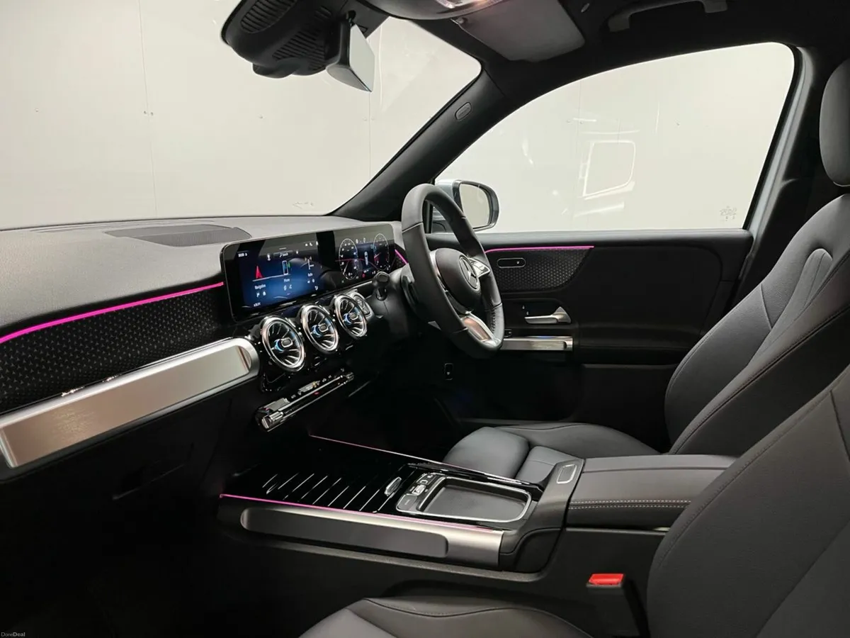 Mercedes-Benz GLB 180 Progressive 5 Seat - 18 Inch - Image 6