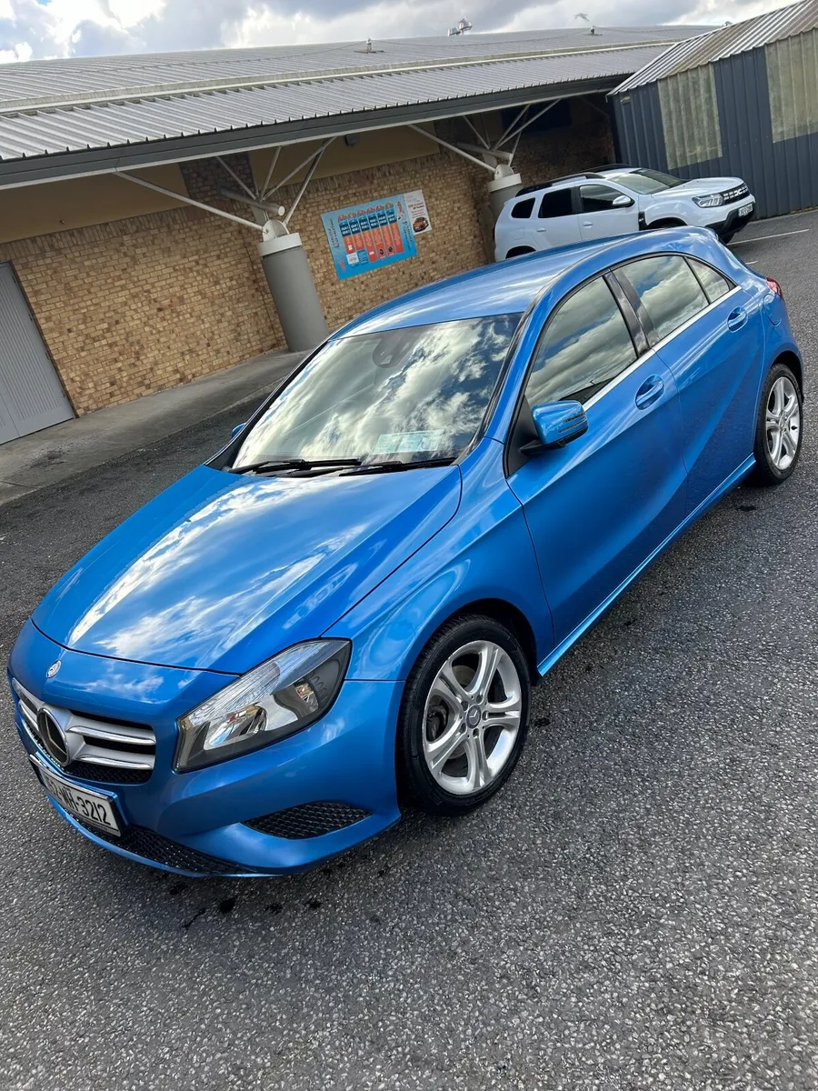 Mercedes-Benz A-Class 2015 - Image 4