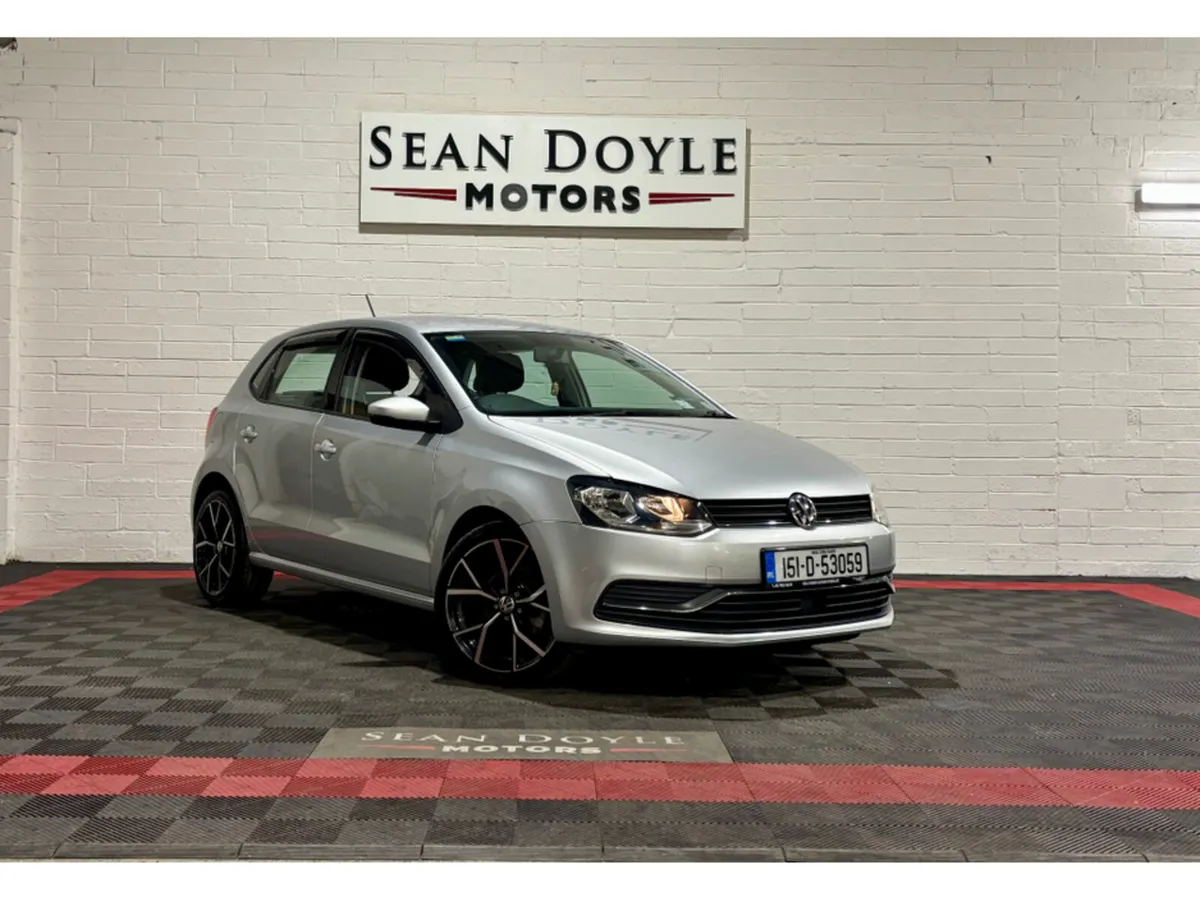 Volkswagen Polo 2015 1.2 TSI Automatic CARPLAY RAD - Image 1