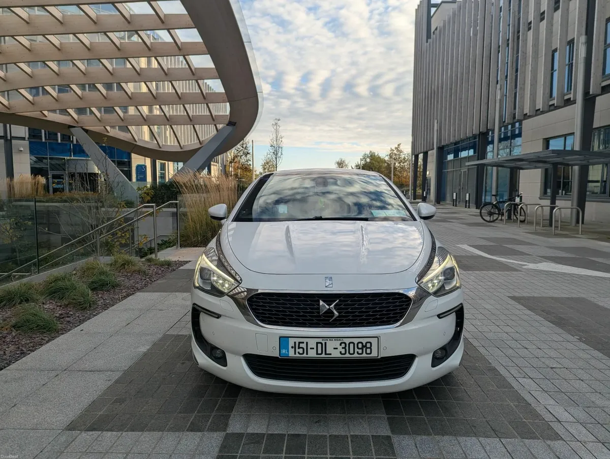 Citroen DS5 Automatic 200BHP Hybrid Diesel 4WD 4x4 - Image 6