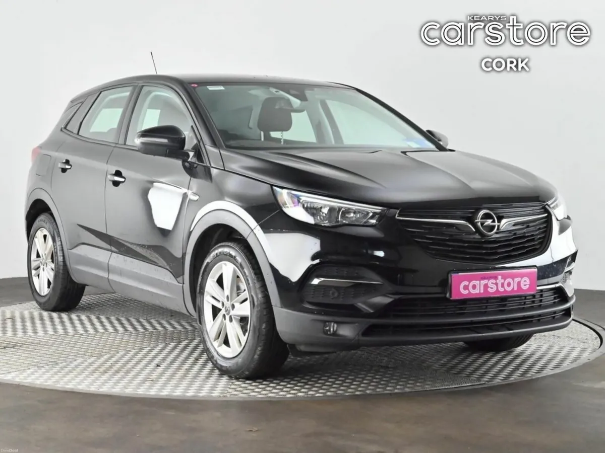 Opel Grandland X SC 1.2i 130PS 6 Speed - Image 1