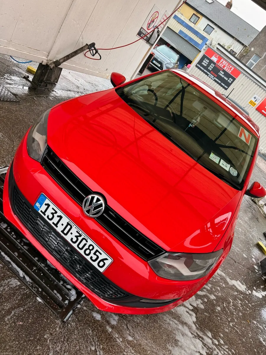 131 Volkswagen Polo - Image 1