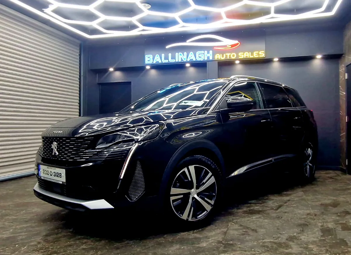 PEUGEOT 5008 ALLURE AUTOMATIC 7 SEATER - Image 3