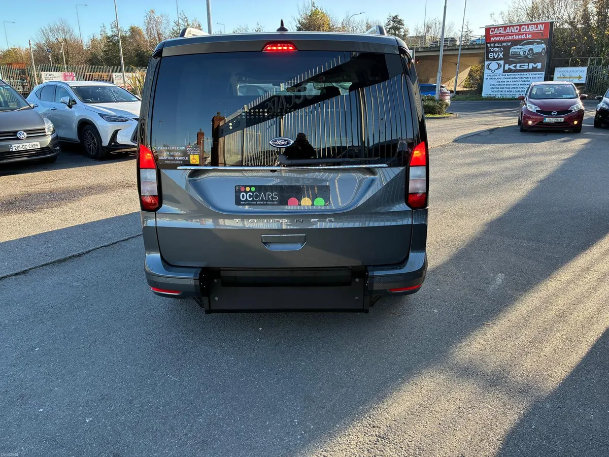 Drive From/Upfront Passenger Ford Connect Avance - Image 6