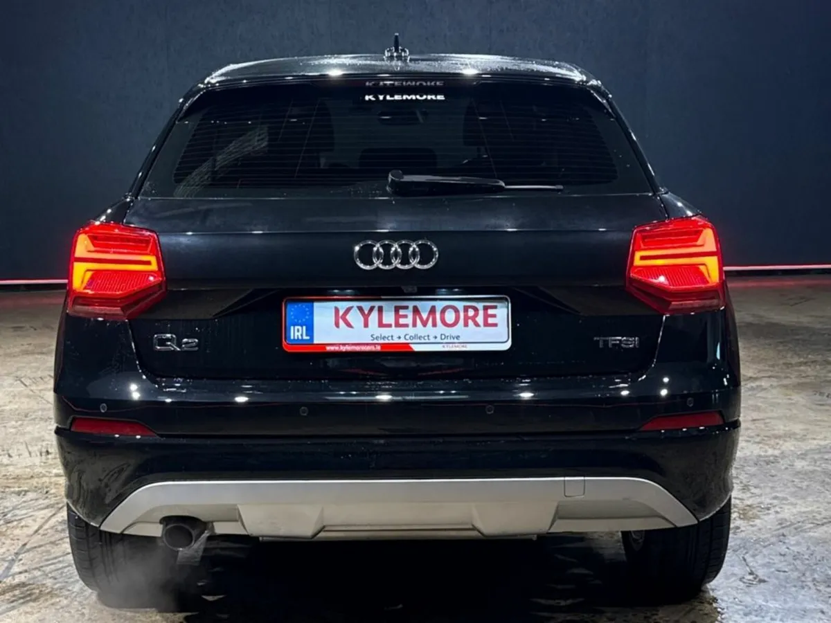 Audi Q2 AUTOMATIC 1.0L TFSI - MULTI FUNCTION STEER - Image 4