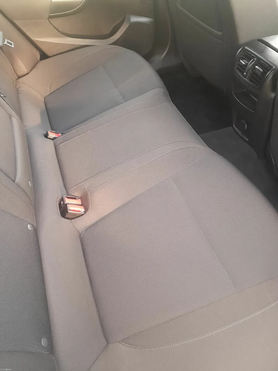 Vauxhall Insignia 2013 - Image 4