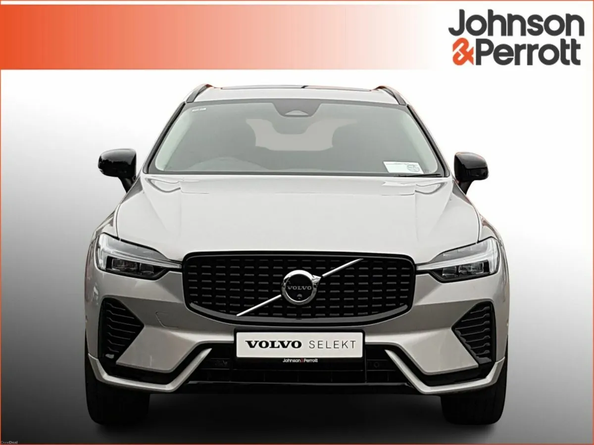 Volvo XC60 T6 350bhp AWD PHEV Plus Dark (Panoramic - Image 4