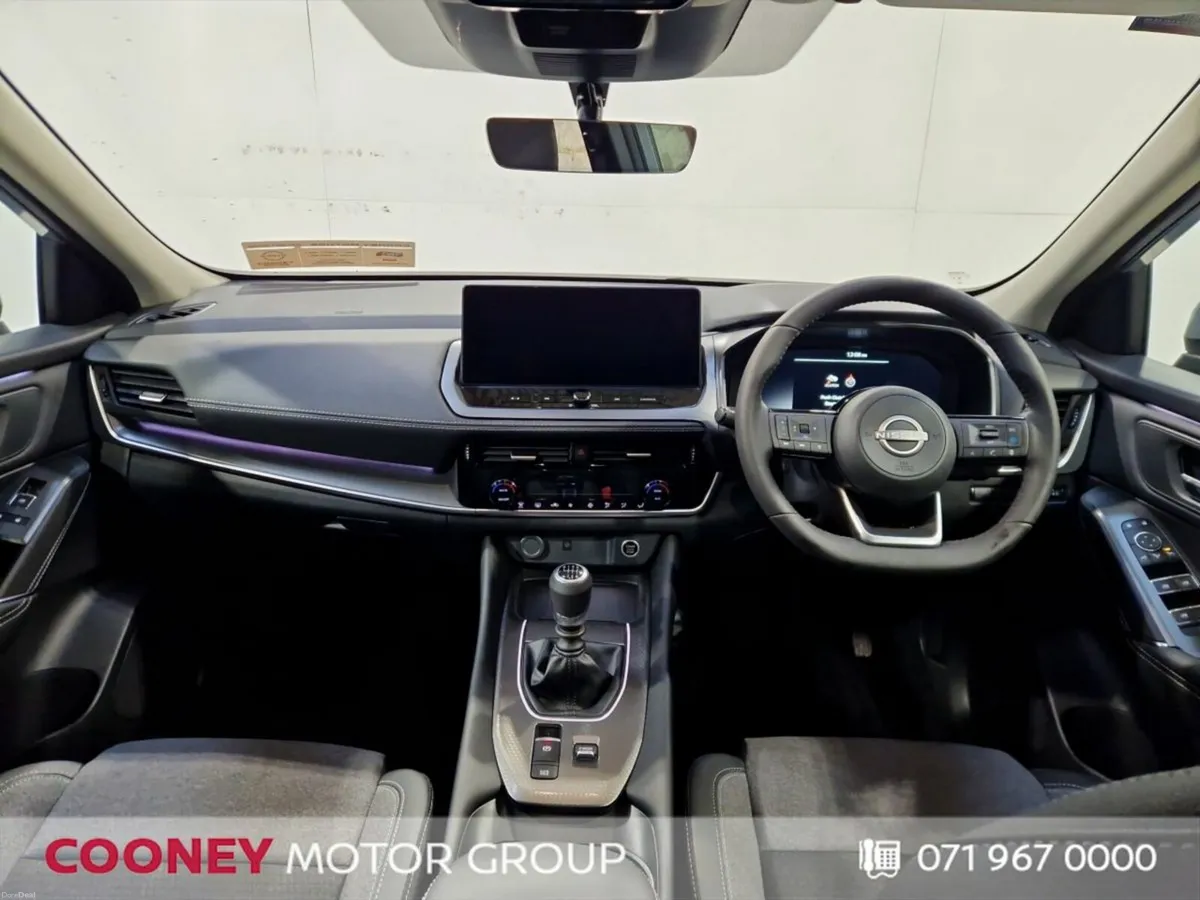 Nissan Qashqai 1.3 HYB SV PREMIUM €4K YOUR WAY OFF - Image 2