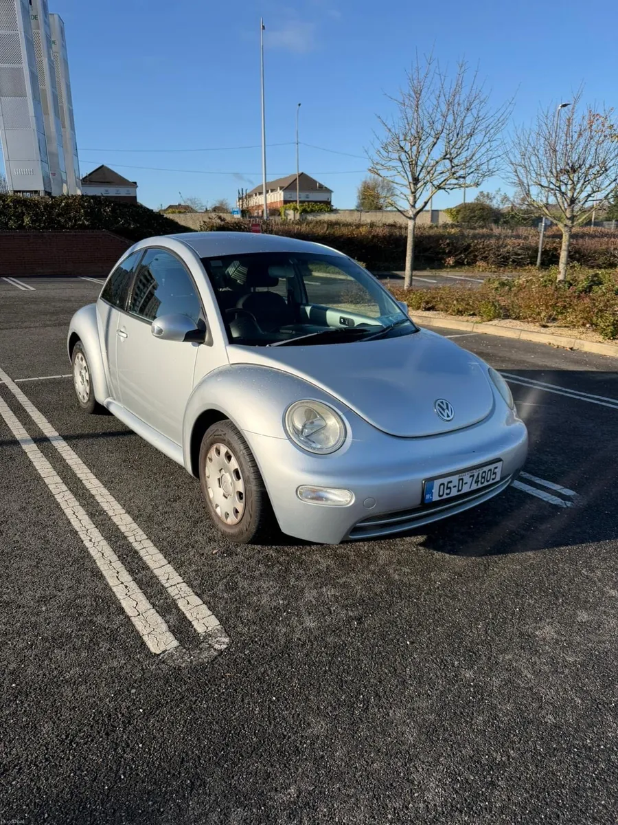 Volkswagen Beetle - Image 1
