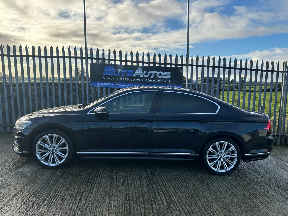 Volkswagen Passat R line TSI Automatic 2016 - Image 2