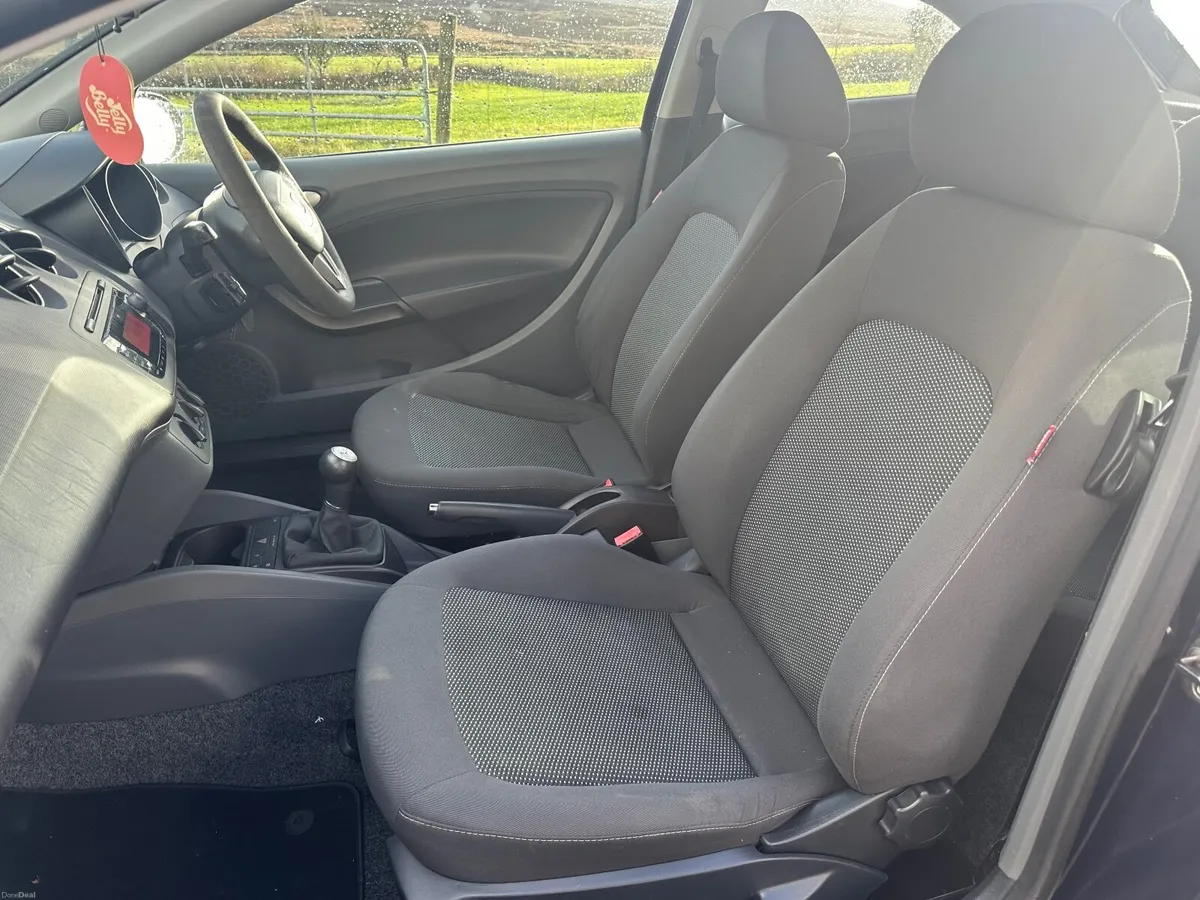 SEAT Ibiza 2010 - Image 3