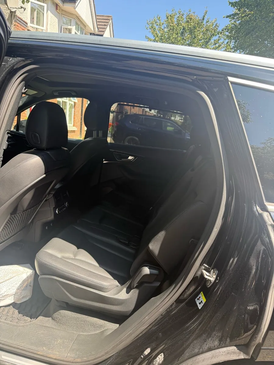 Audi Q7 2019 - Image 4