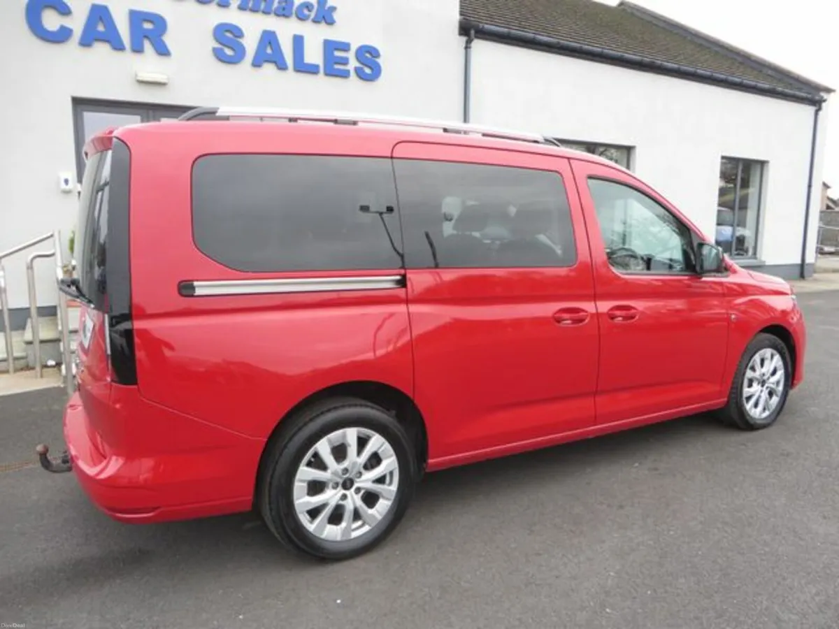 Ford Tourneo Connect TITANIUM ECOBLUE - Image 3