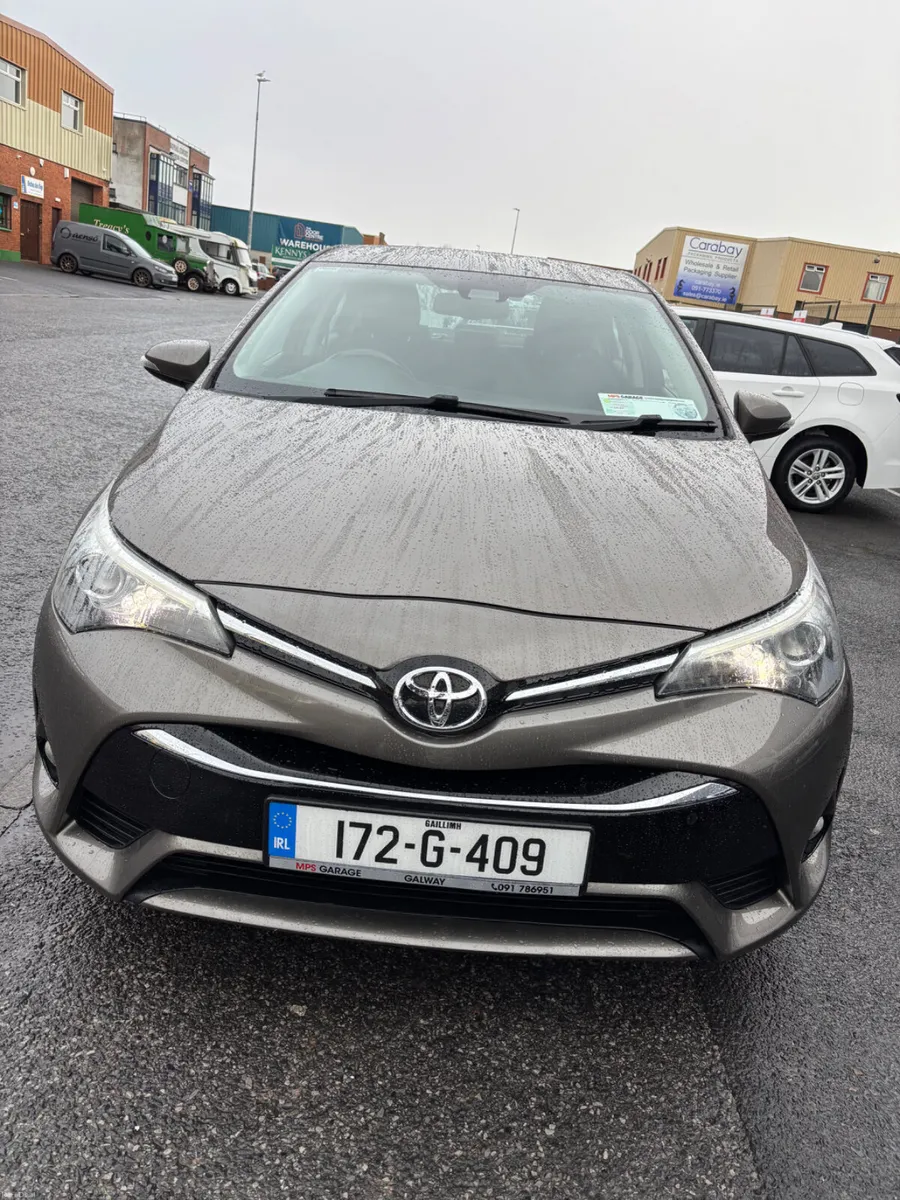 2017 Toyota Avensis 1.6D-4D Luna Navi Saloon - Image 4