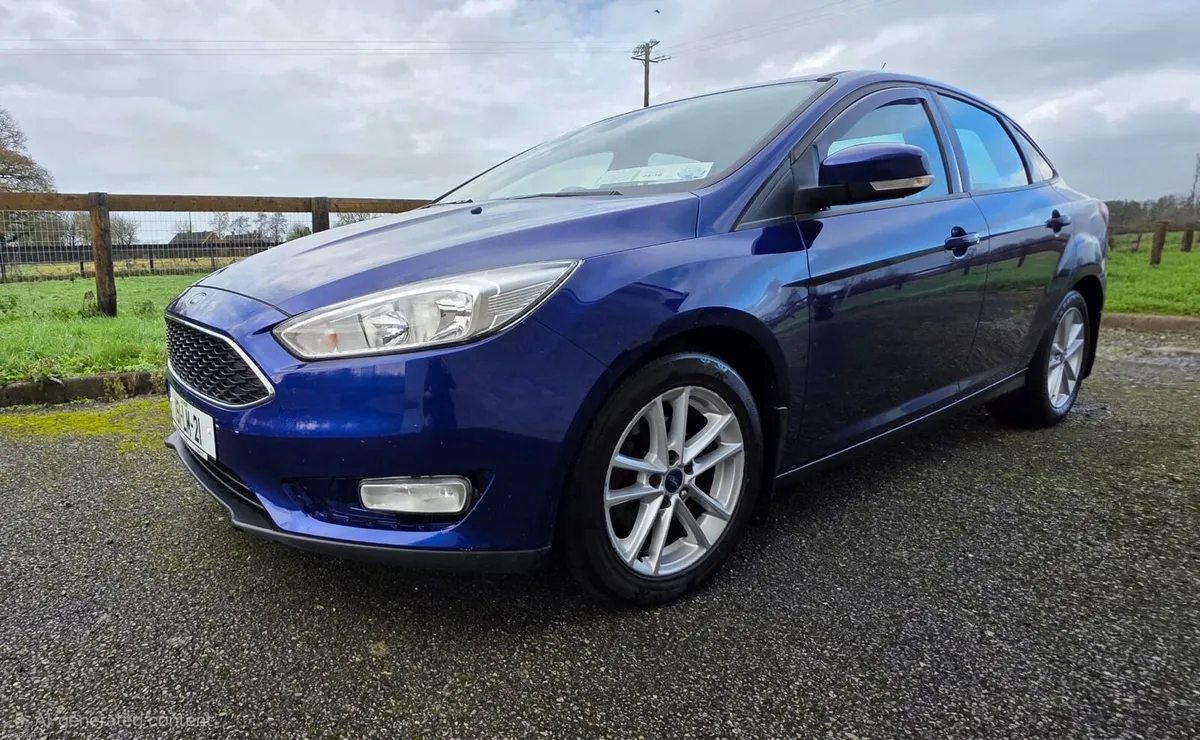 2015 ford focus - Image 1