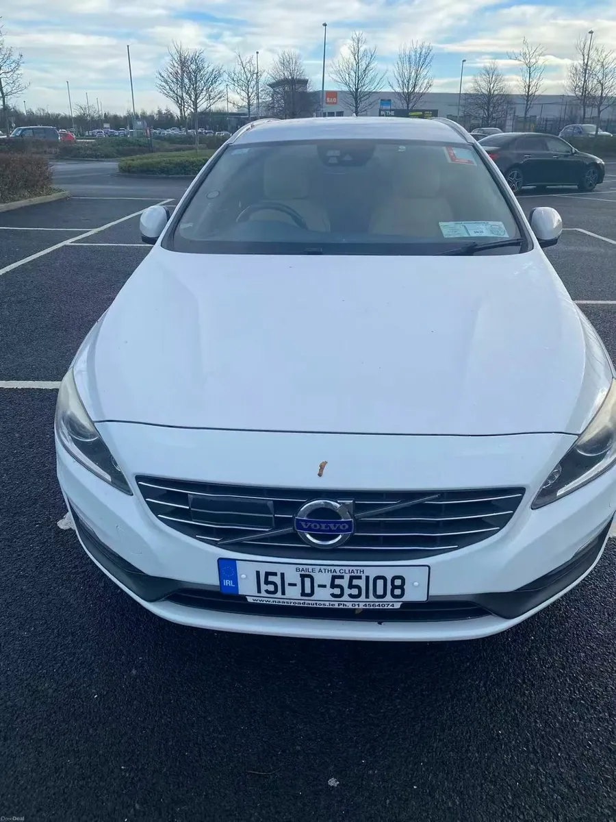 Volvo V60 2015 - Image 1