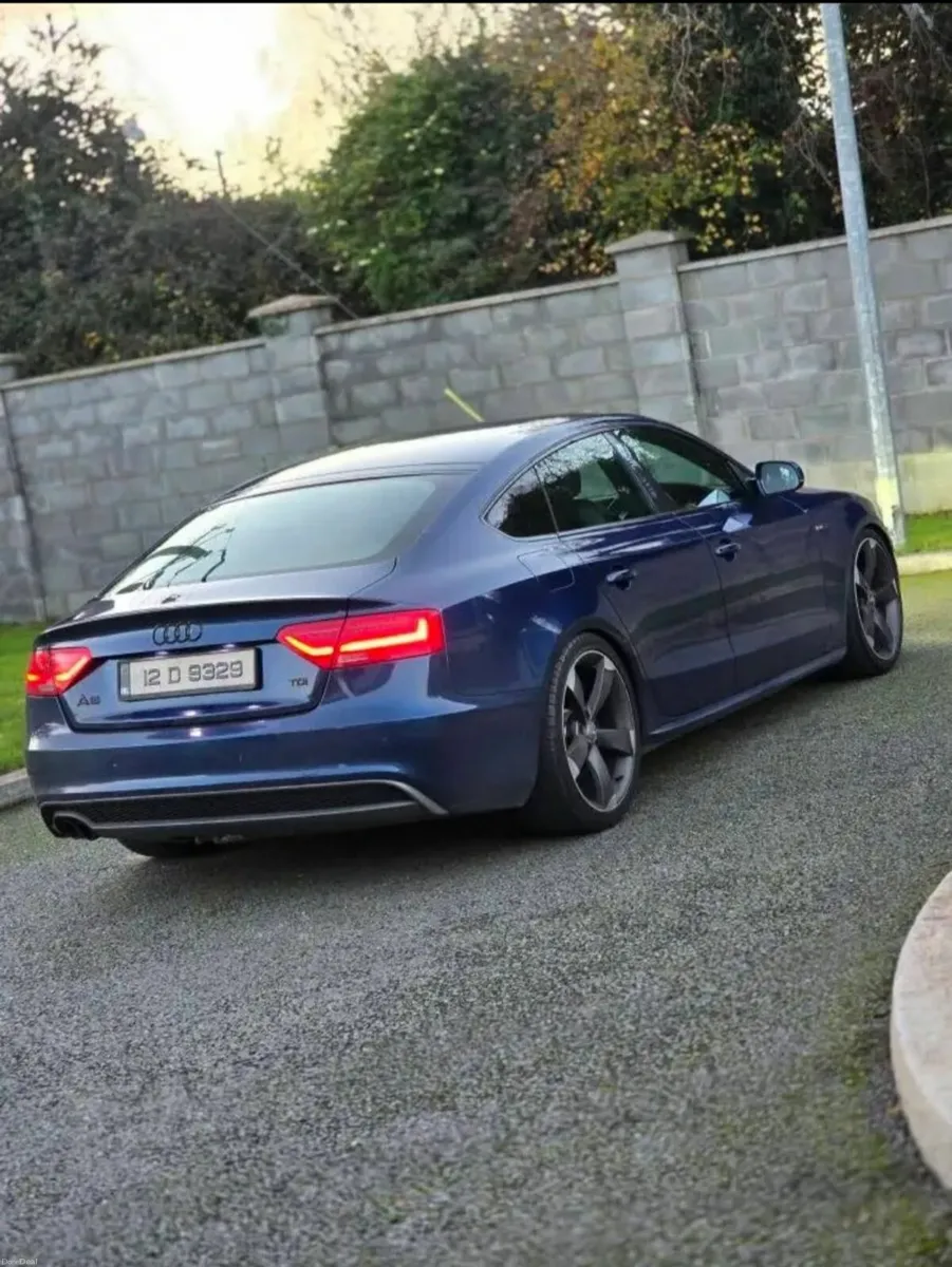Audi A5 2012 - Image 2