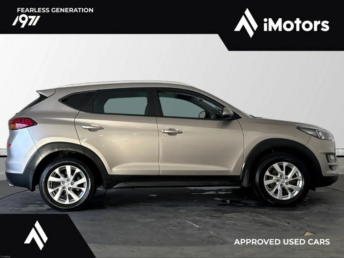 Hyundai Tucson Executive 5DR - Image 2