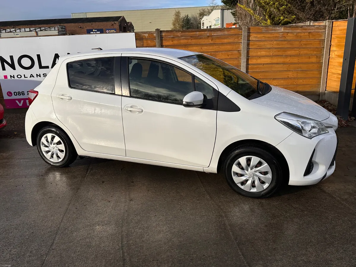 Toyota Vitz  1.0ltr AUTO - Image 3